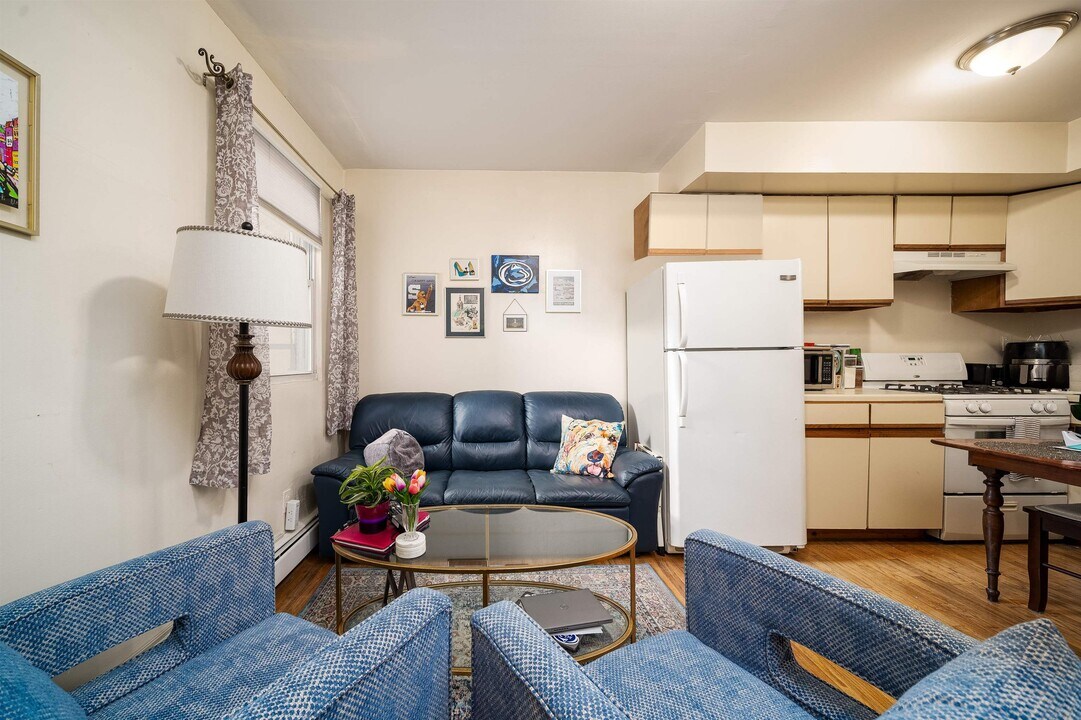 606 Jefferson St in Hoboken, NJ - Building Photo