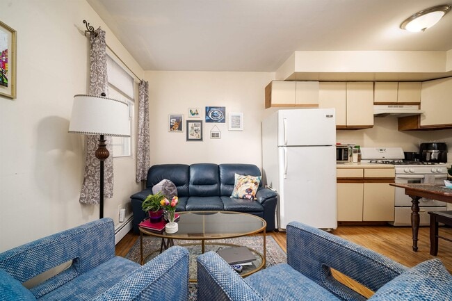 property at 606 Jefferson St