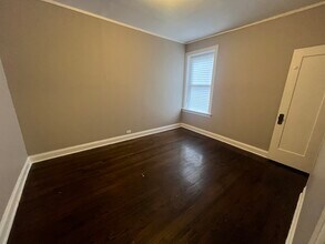 8123 S Maryland Ave in Chicago, IL - Building Photo - Building Photo