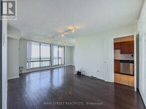 177-P177 Linus Rd in Toronto, ON - Building Photo - Building Photo