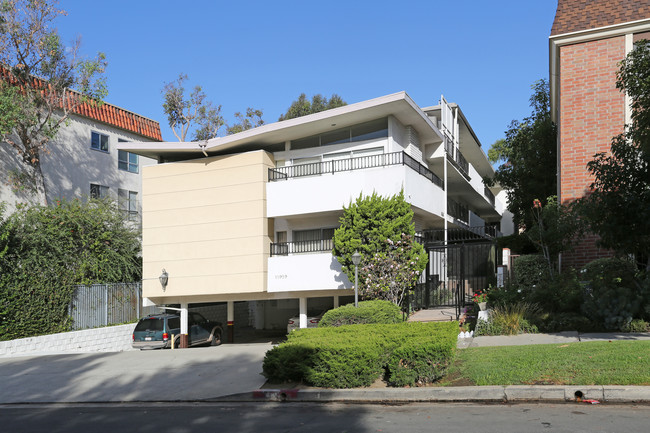 11959 Gorham Ave in Los Angeles, CA - Building Photo - Building Photo