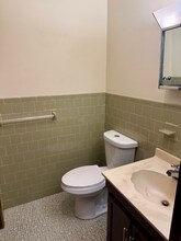 1616 Spring Valley Dr in Huntington, WV - Building Photo - Building Photo