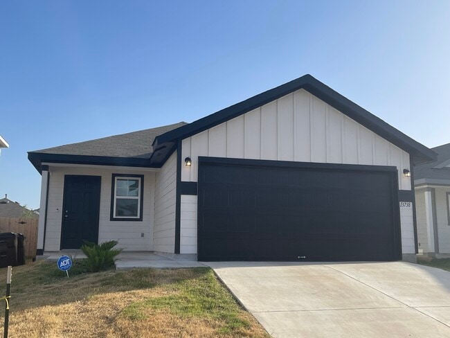 property at 13738 Crossbow Rdg