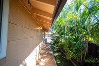 92-1239-1239 Hookeha St in Kapolei, HI - Building Photo - Building Photo