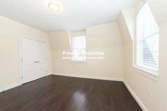 10 Marion St, Unit P in Medford, MA - Building Photo - Building Photo
