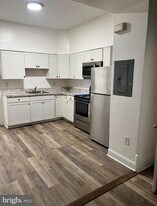 1241 N 60th St in Philadelphia, PA - Building Photo