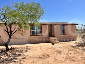 8393 S Marstellar Rd in Tucson, AZ - Building Photo - Building Photo