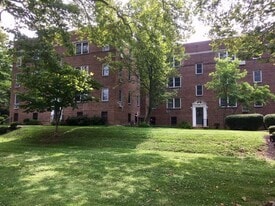 Buchanan Court in Lancaster, PA - Building Photo