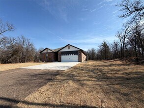 17111 Lantana Loop in Newalla, OK - Building Photo - Building Photo