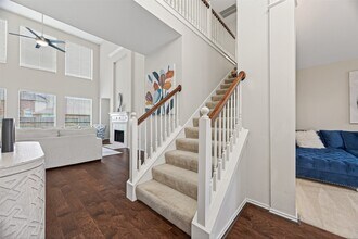 5911 Indian Hills Ln in Sugar Land, TX - Building Photo - Building Photo