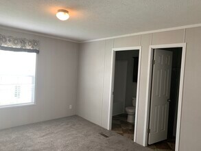 316 Chevalier Dr in Howell, MI - Foto de edificio - Building Photo