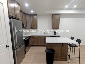 247 E 1850 N in North Ogden, UT - Building Photo - Building Photo