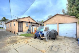 3828 Goldwyn Ter in Culver City, CA - Building Photo - Building Photo