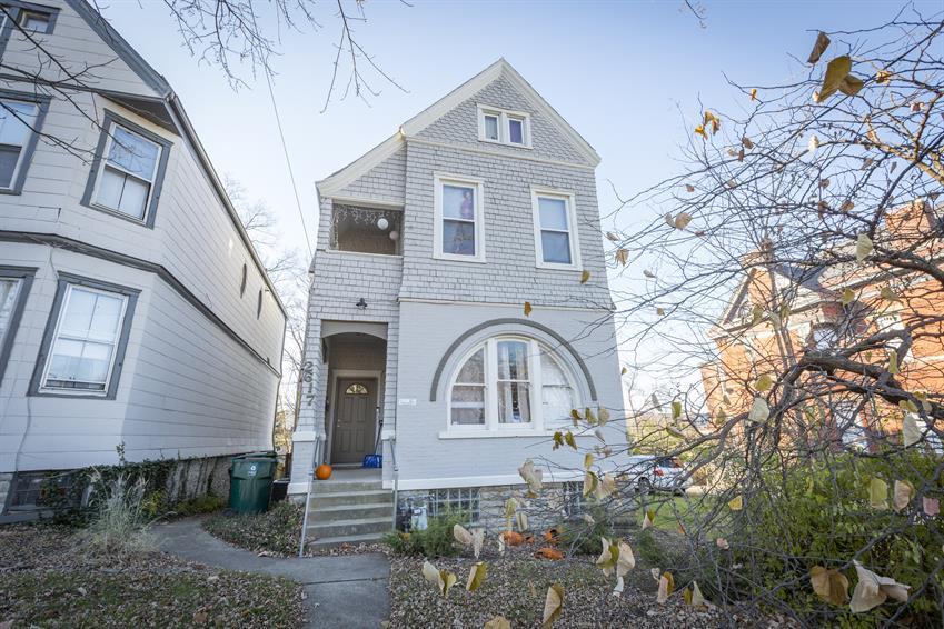 2617 Eden Ave in Cincinnati, OH - Foto de edificio