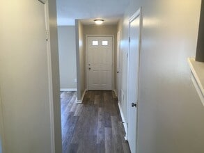 1616 E Bancroft Ln in Crofton, MD - Building Photo - Building Photo