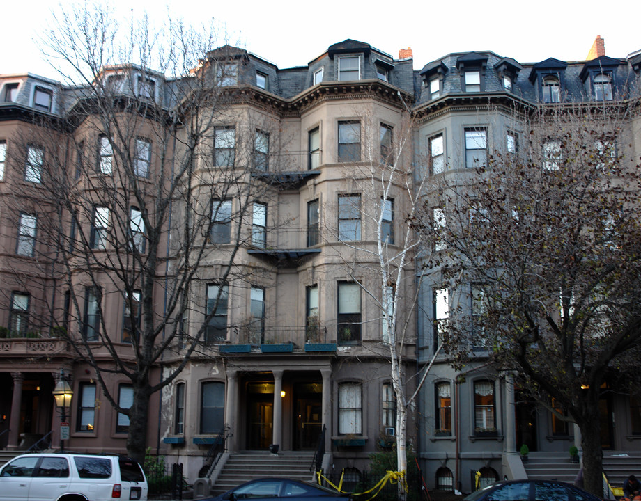 9 Marlborough St in Boston, MA - Building Photo