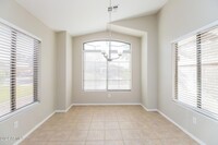 3894 E Wyatt Way, Unit 32-64 in Gilbert, AZ - Building Photo - Building Photo