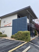 The Chaparral Apartments in Carson City, NV - Foto de edificio - Building Photo