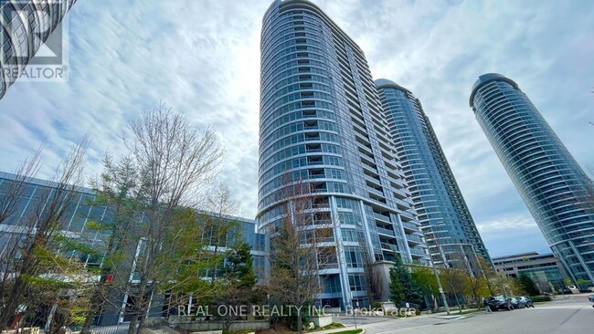 151-2151 Village Green Square
