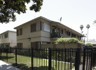 319 N Rose St in Anaheim, CA - Building Photo - Building Photo