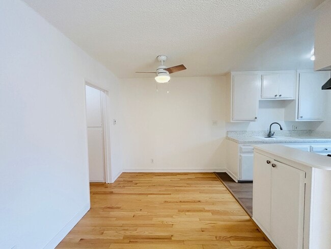 3645 Kelton Ave in Los Angeles, CA - Building Photo - Building Photo