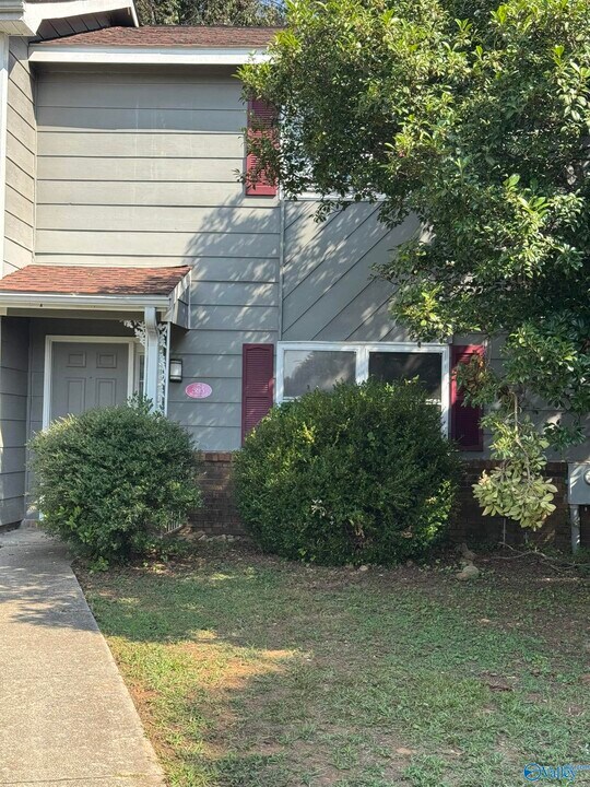 395 Oakland Rd in Madison, AL - Building Photo