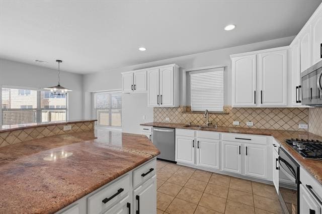 property at 850 Branch Crossing