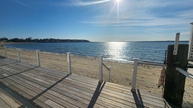 92 Townsend Ave, Unit 2 in New Haven, CT - Foto de edificio - Building Photo