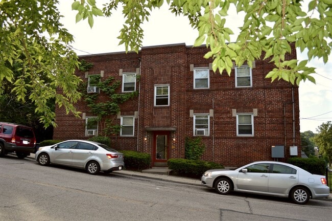 960 Ludlow Ave in Cincinnati, OH - Building Photo - Building Photo