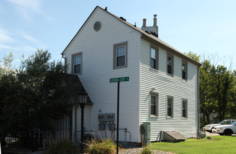 401-412 Colonial Club Dr in New Albany, IN - Building Photo - Building Photo