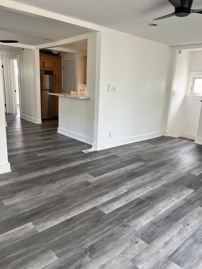 337 Saint Lawrence Ave