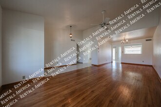 710 W Alamo Dr in Chandler, AZ - Foto de edificio - Building Photo