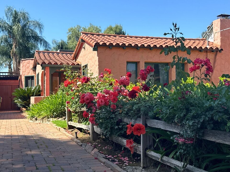 14132 Lemay St in Los Angeles, CA - Building Photo