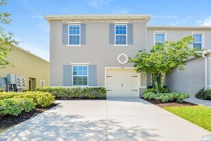9036 Carlotta Wy in Kissimmee, FL - Building Photo