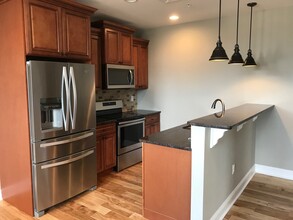 19 W Market St, Unit 503 in Wilkes-Barre, PA - Building Photo - Building Photo