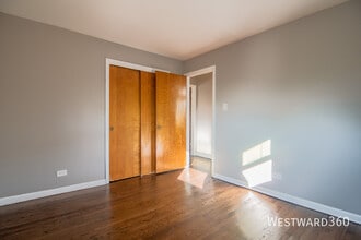 13027 Seeley Ave in Blue Island, IL - Building Photo - Building Photo