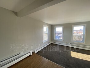 18 Baltimore St in Hanover, PA - Building Photo - Building Photo