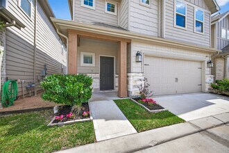 5122 Emma Forest St in Houston, TX - Building Photo - Building Photo