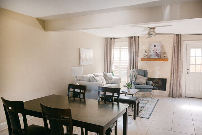 217 Clearview Pkwy in Metairie, LA - Building Photo - Building Photo