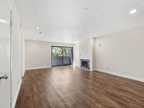 1940 Highland Oaks Dr in Arcadia, CA - Building Photo - Building Photo