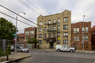 1335 Beach Ave in Bronx, NY - Building Photo - Building Photo