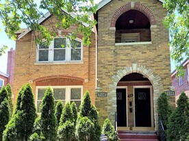 7130 Amherst Ave in University City, MO - Building Photo