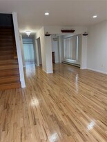 221-18 91st Rd in Queens, NY - Building Photo