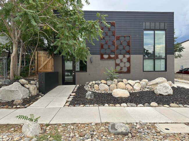 property at 344 Stewart St