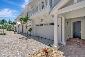 150 Water Pointe Pl in Jupiter, FL - Building Photo - Building Photo