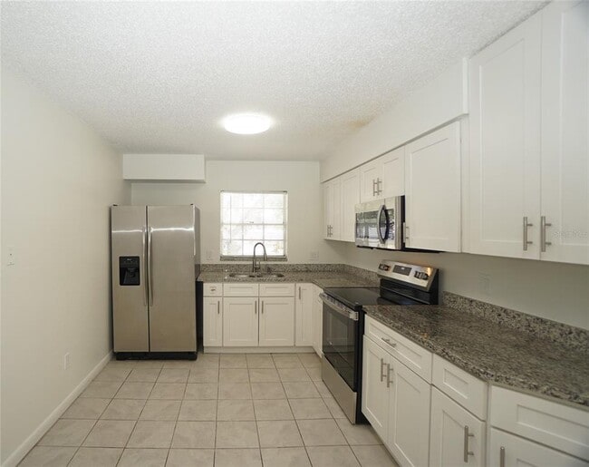 4007 W Cass St in Tampa, FL - Building Photo - Building Photo