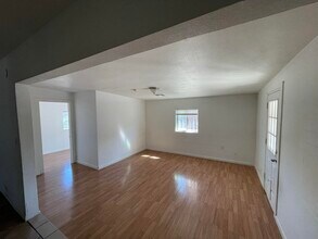 1808 Franklin Ave in Las Vegas, NV - Foto de edificio - Building Photo