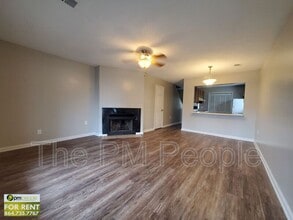 3 Pointer Ln in Greenville, SC - Foto de edificio - Building Photo