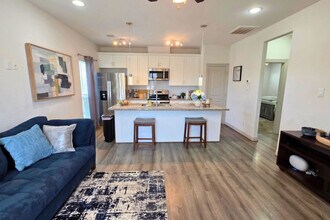 2704 Sam Wilson St, Unit SI ID1391353P in Houston, TX - Building Photo - Building Photo