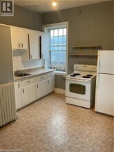303 E 19th St in Hamilton, ON - Building Photo - Building Photo